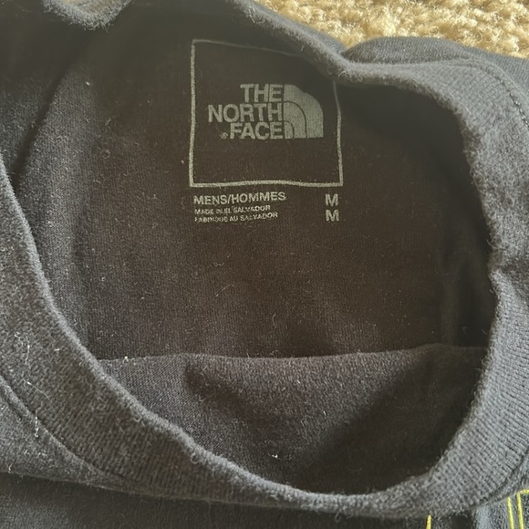 The North Face Men's Black Long Sleeve Shirt - Picture 3 of 5